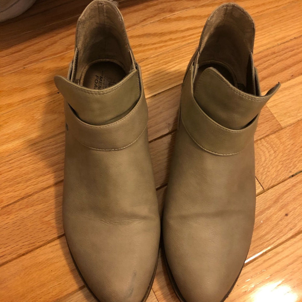 Tan Booties!